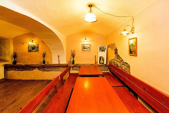 Restaurace